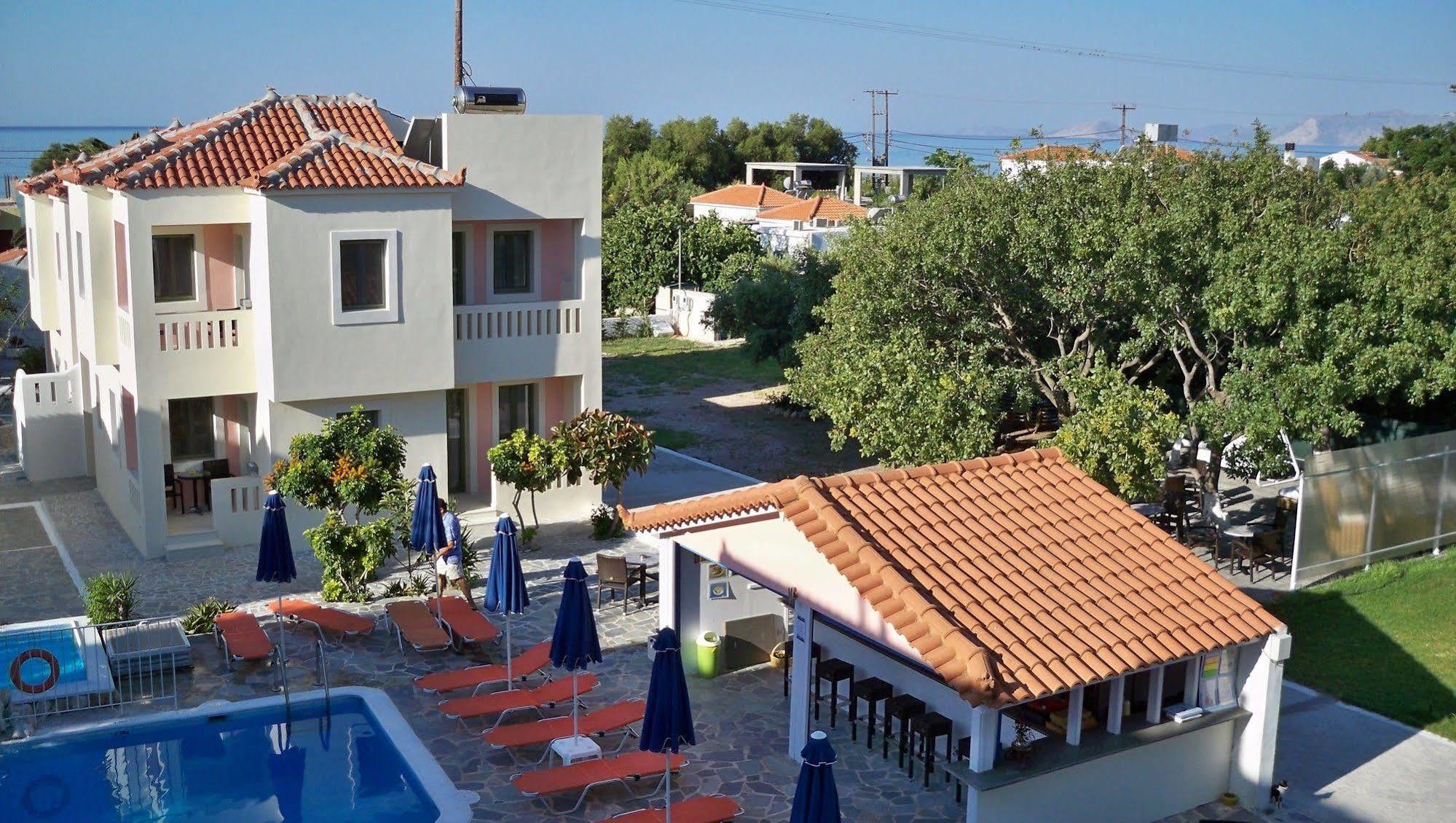 Aphrodite Samos Suites Marathókampos Exterior foto